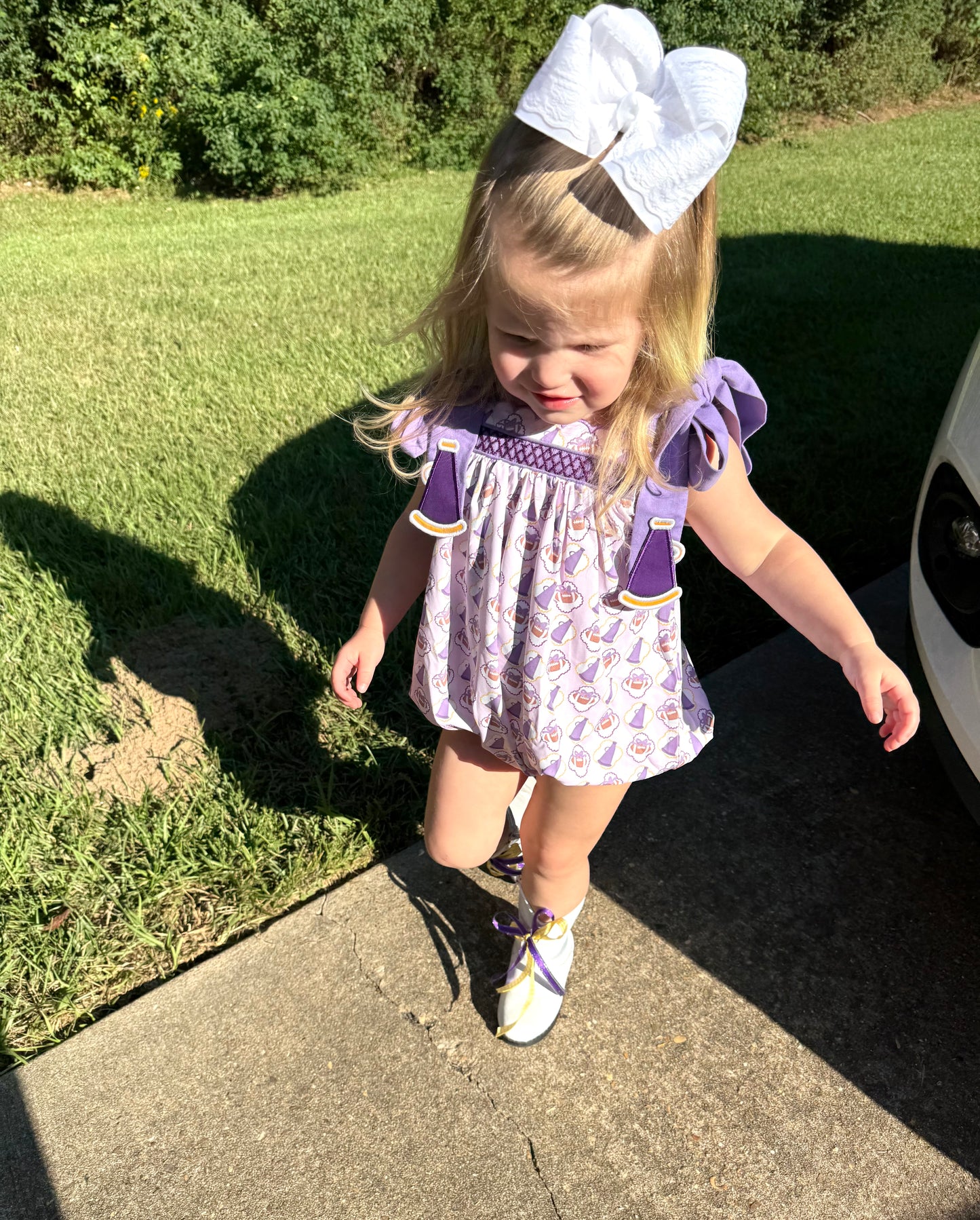 PO23: Purple & Gold Go, Fight, Win Bubble