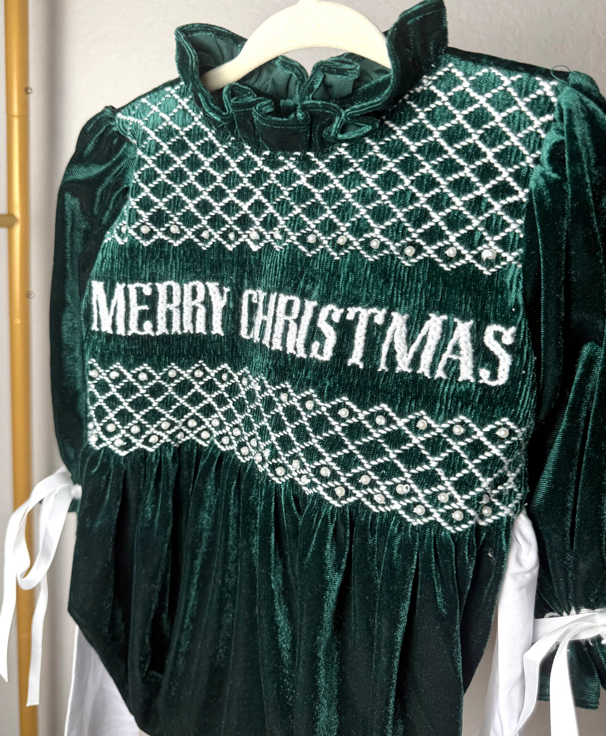 Green Velvet: Girl’s Bubble - "MERRY CHRISTMAS"