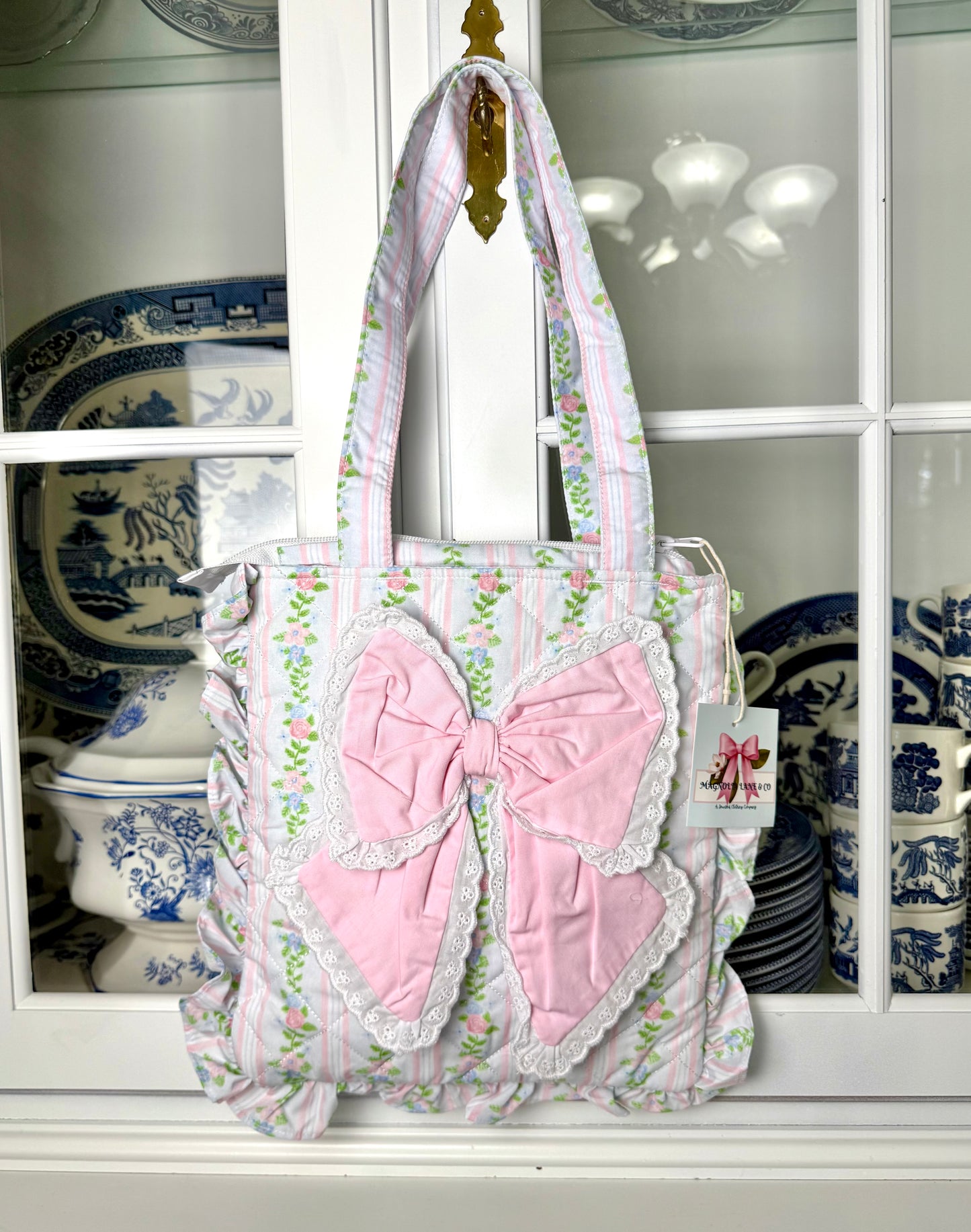 The Sunday Tote: Ava Lane's Floral