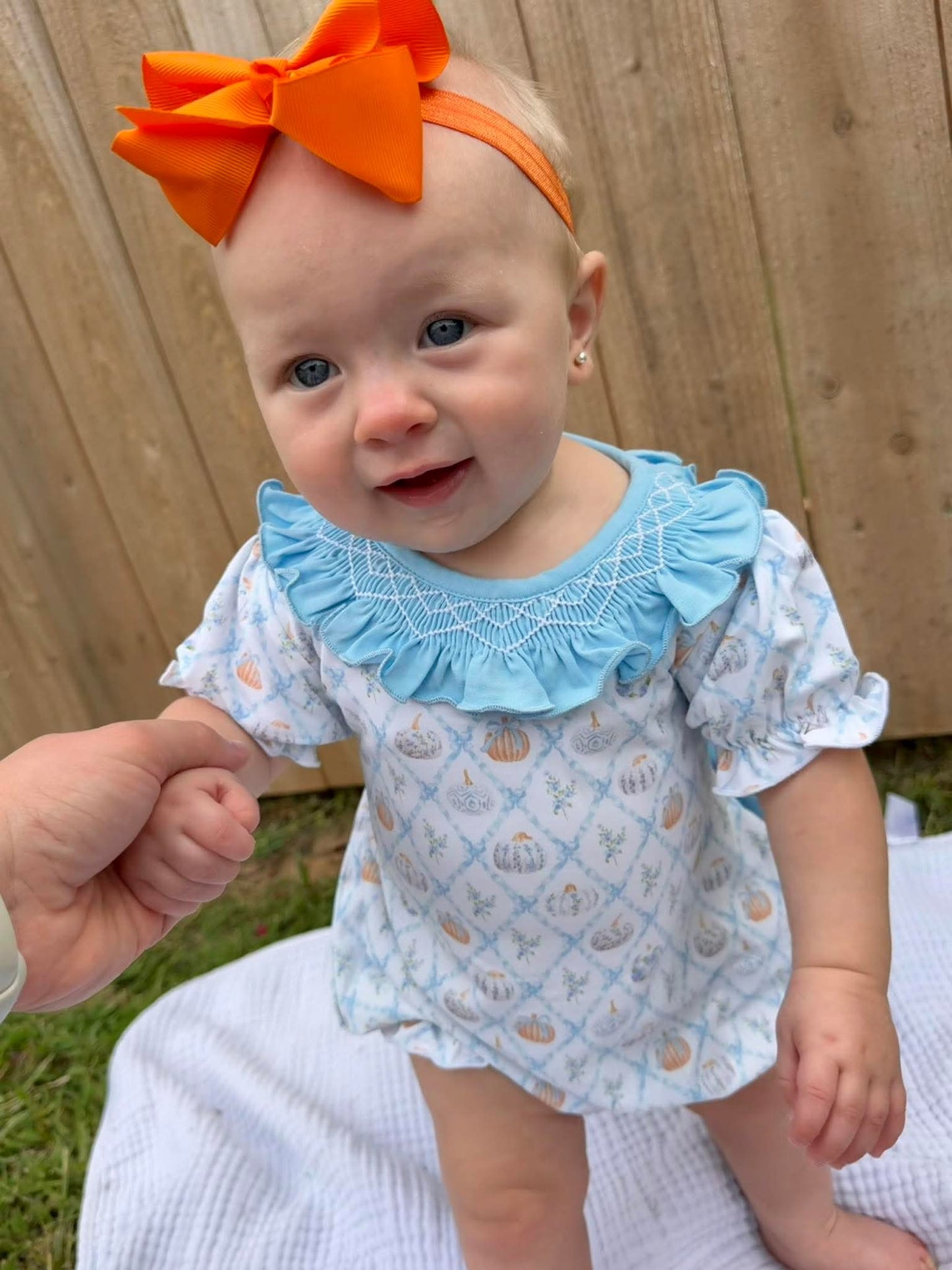 Girl's Preppy Blue Pumpkins Bubble
