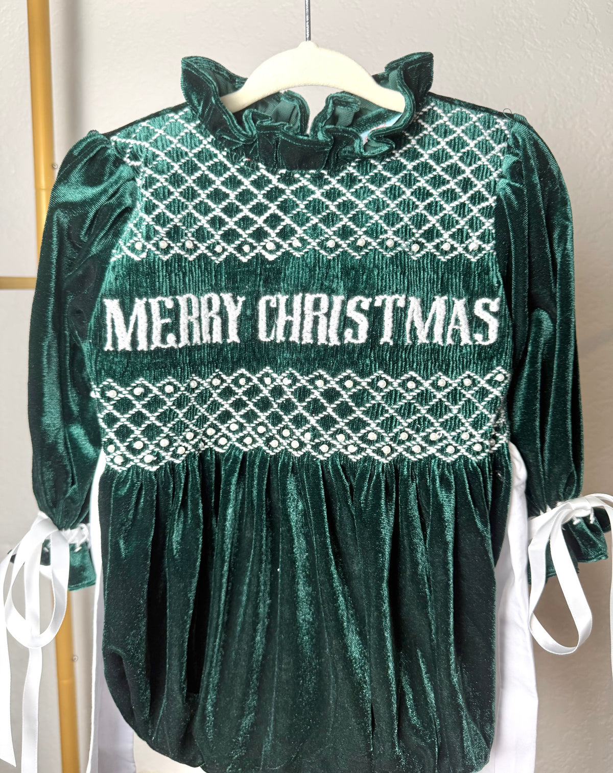 Green Velvet: Girl’s Bubble - "MERRY CHRISTMAS"