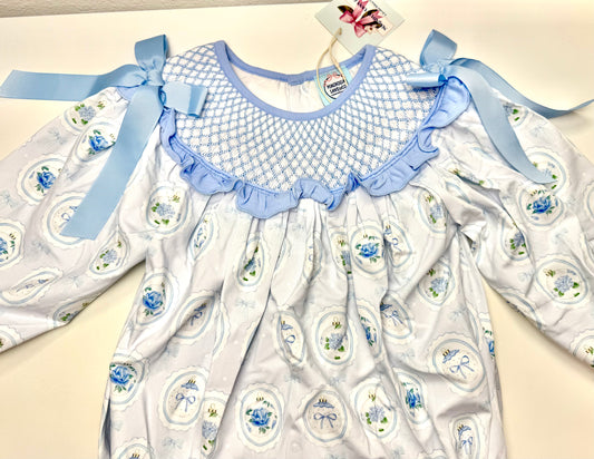 Blue & White Ornaments: BUBBLE