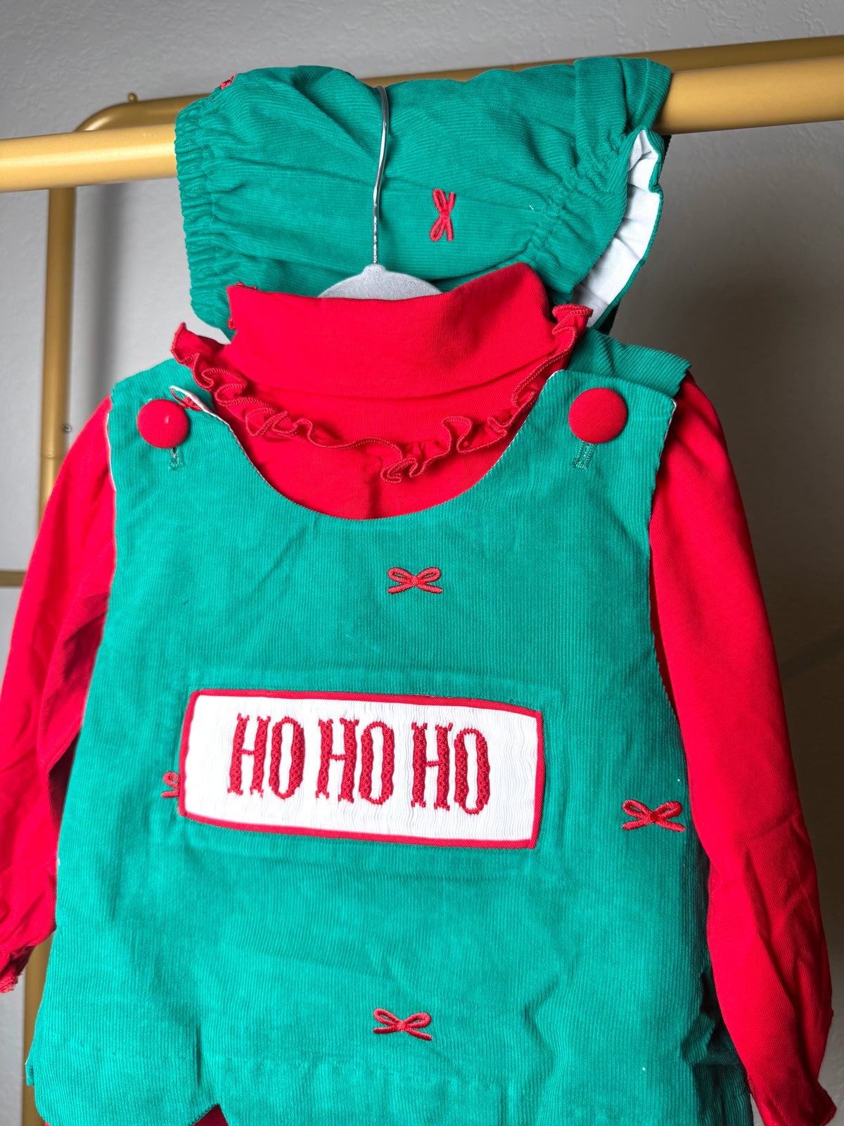 Christmas Corduroy: Girl's Bloomer Set - "HO HO HO"