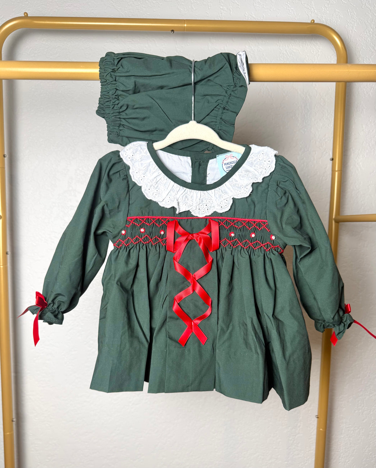 Classic Christmas: Girl's Bloomer Set
