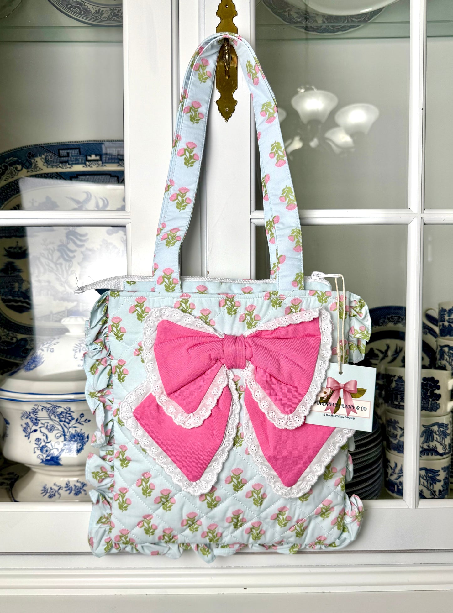 The Sunday Tote: Sweet Blooms