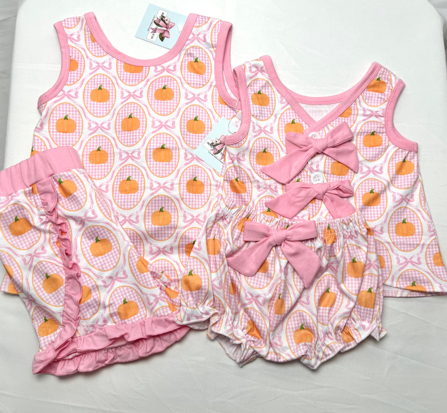 Girl's Pumpkins & Bows Shorts Set