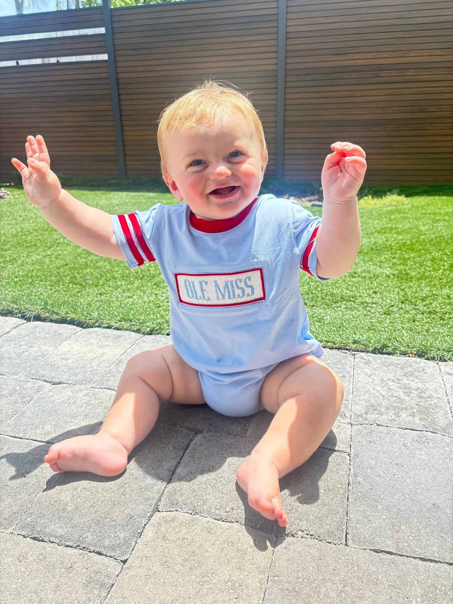 PO23: Powder Blue & Red Jerseys: Bubble